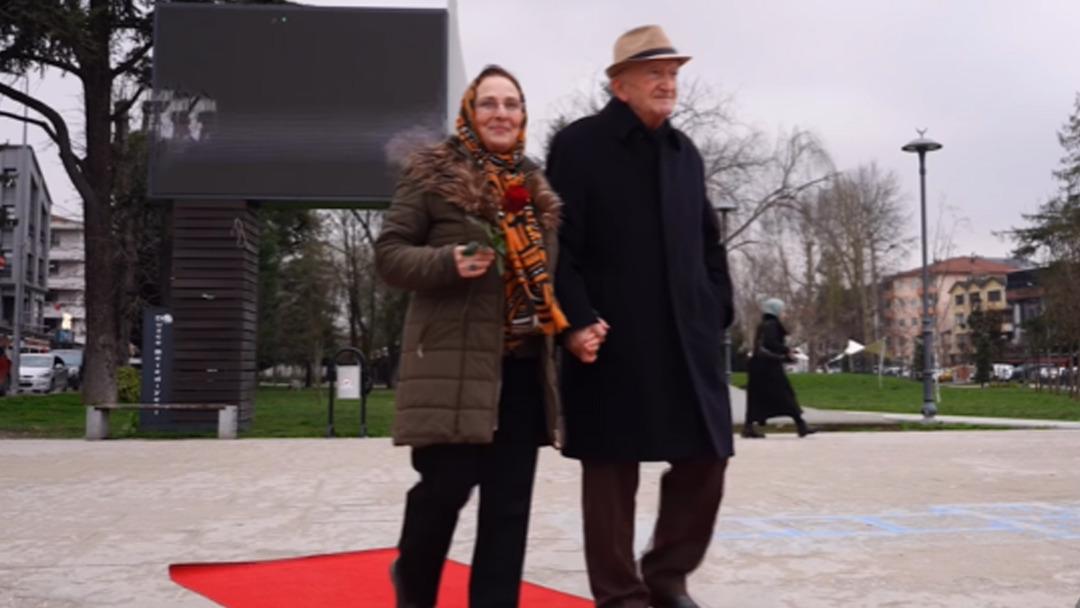 D&uuml;zce Belediyesi nden 14 Şubat &ouml;ncesi anlamlı etkinlik: "Sevgi varsa; hayat da g&uuml;zel, şehir de..." 2