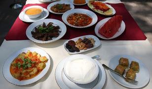 İBB'den iftar men&uuml; fiyatlarına zam! Artış oranı y&uuml;zde 27'yi aştı