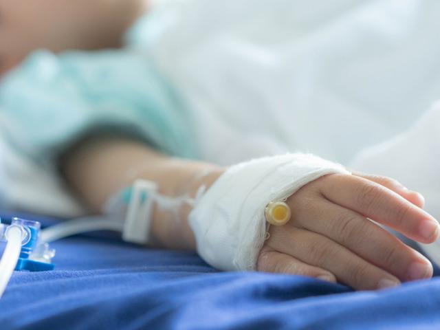 Bu vir&uuml;s kışın zirve yapıyor: Bebekler tehlike altında!