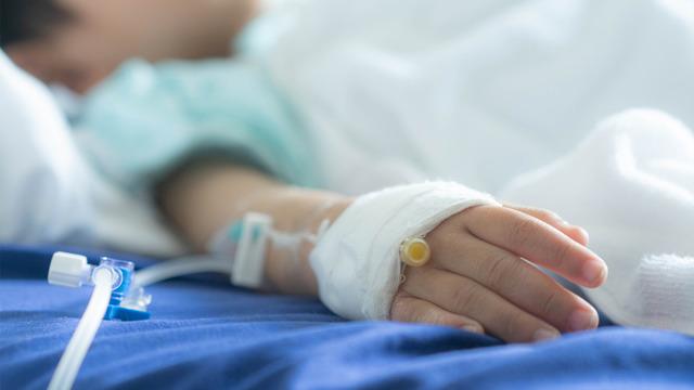 Bu virüs kışın zirve yapıyor: Bebekler tehlike altında!