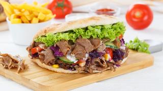 Alman beslenme uzmanı açıkladı: Döner en sağlıklı öğle yemeğiymiş!