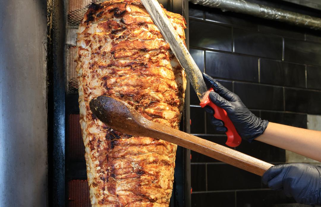 Alman beslenme uzmanı a&ccedil;ıkladı: D&ouml;ner en sağlıklı &ouml;ğle yemeğiymiş! 2