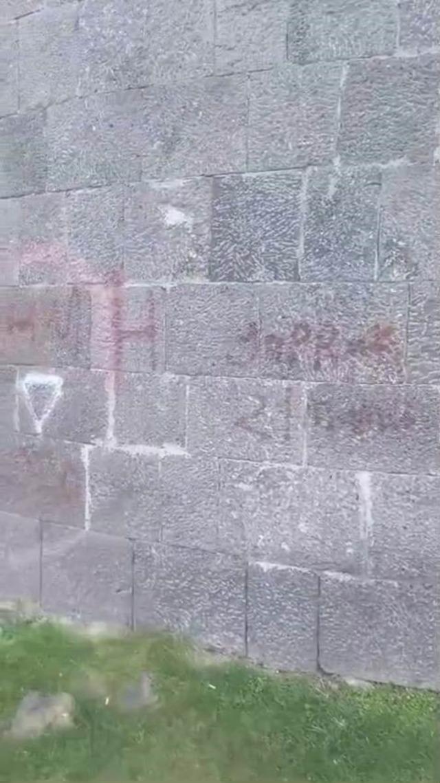 Diyarbakır daki binlerce yıllık surlara yapılanlar infial yarattı 2