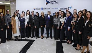 &lsquo;Dijitalde Hayat Kolay&rsquo; projesi kapsamında 50 bin kadına ulaşıldı