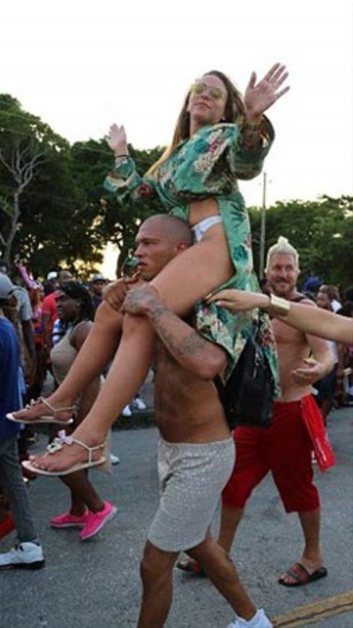 Dünyanın en yakışıklı suçlusu servete konuyor! G5