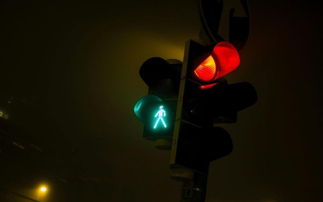 Yeni trafik cezaları resmileşti: Ehliyetlere veda, uymayana hapis! 1