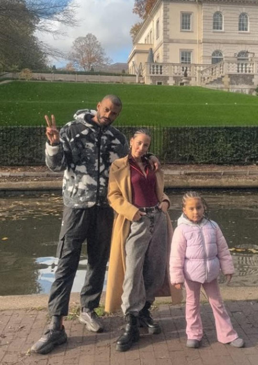 Survivor&rsquo;da yasak aşk iddialarıyla g&uuml;ndeme gelmişti! Efecan Dianzenza ve Duygu &Ccedil;avdar yeniden bir arada 2