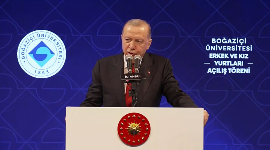 Cumhurbaşkanı Erdoğan Boğazi&ccedil;i'nde: "&Uuml;niversiteler kendini g&uuml;ncellemeli"