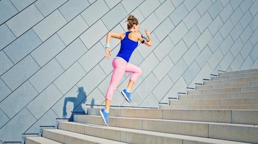 Fazla koşmak &ouml;mr&uuml; kısaltıyor 