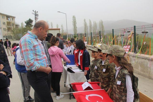 Kulplu öğrenciler meslek tanıtım etkinliği düzenledi