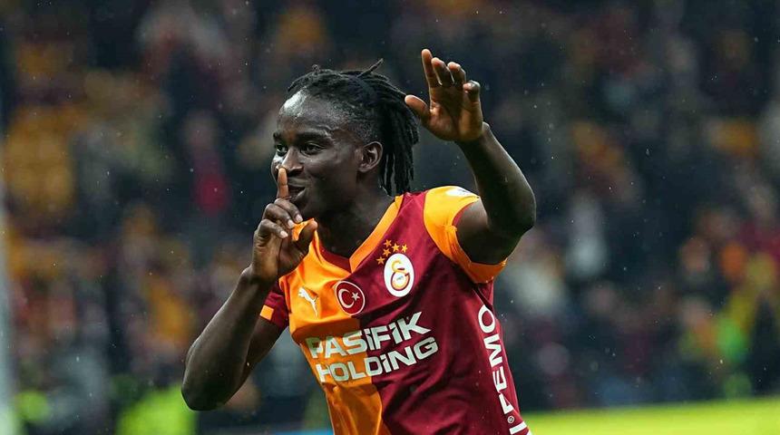 Galatasaray&rsquo;da ma&ccedil; sonu &uuml;&ccedil;l&uuml;s&uuml; Renato Nhaga&rsquo;dan