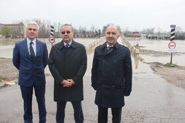 Edirne Valiliği kriz masası nehir taşkınıyla ilgili oluşturdu