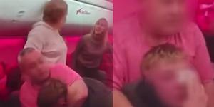 Antalya'dan kalkan u&ccedil;akta kavga! Acil iniş yapıldı