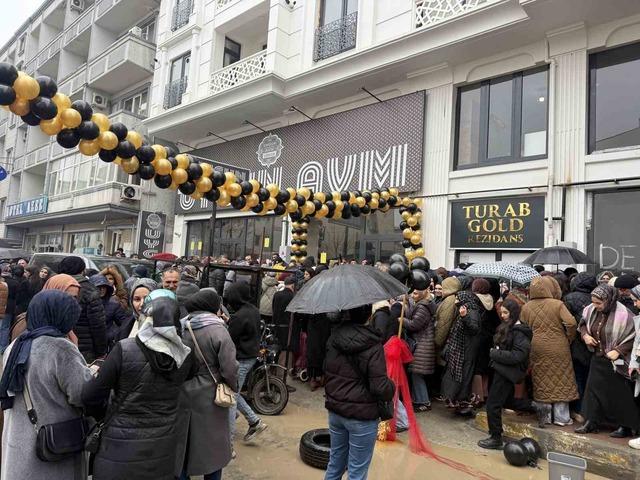 Iğdır’da AVM açılışı izdiham endişesiyle iptal edildi 4