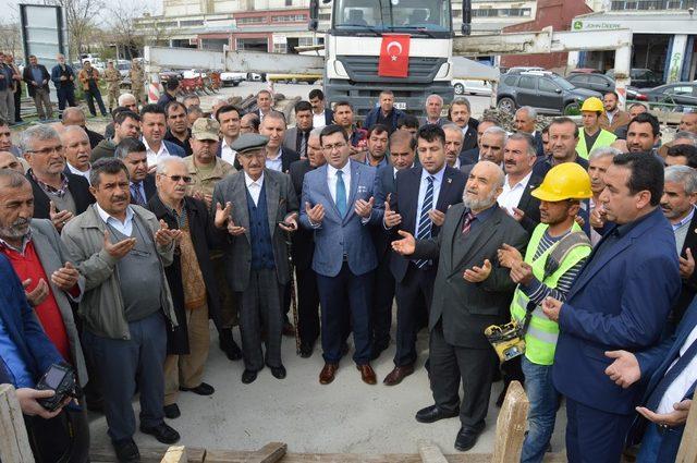 Besni Küçük Sanayi Sitesi Camisinin temeli atıldı