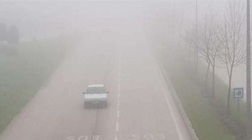 İstanbul trafiğinde sis yoğunlu! Sürücüler zor anlar yaşıyor |İstanbul yol durumu....