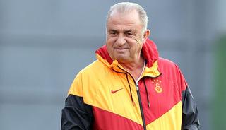 İmparator'dan ters k&ouml;şe! Fatih Terim sahalara değil, bambaşka bir projeyle d&ouml;n&uuml;yor: "Geleceğe miras bırakmaya geliyorum!"