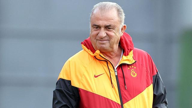 İmparator'dan ters köşe! Fatih Terim sahalara değil, bambaşka bir projeyle dönüyor: "Geleceğe miras bırakmaya geliyorum!"