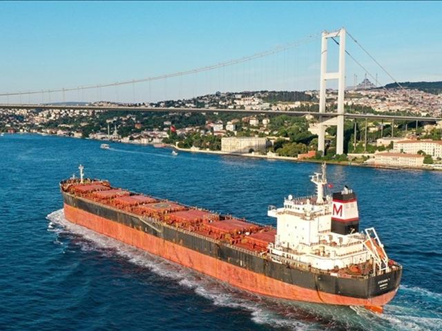 T&uuml;rk boğazlarındaki gemi hareketliliği 2025'te 84 bin 640'a ulaştı
