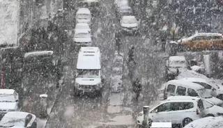 Van'da yoğun kar yağışı etkili oldu