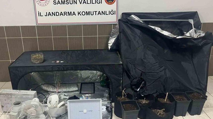 &Ccedil;arşamba&rsquo;da jandarmadan uyuşturucu operasyonu