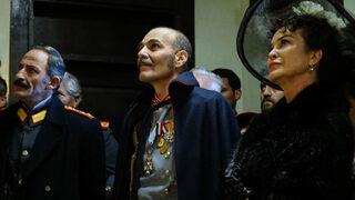 İpek Tenolcay ve Umut Karadağ Vatanım Sensin dizisinde