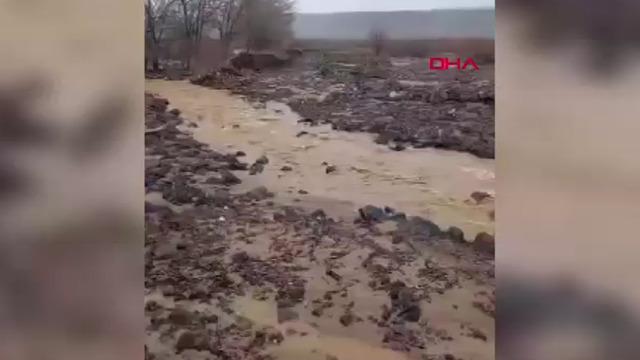 Bingöl'de sel! 3 bin dönüm arazi sular altında