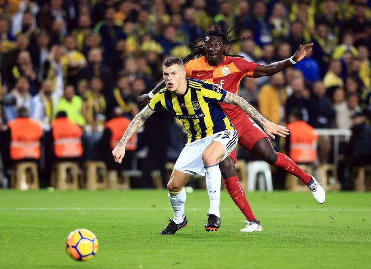  Galatasaray'da duran top krizi G1