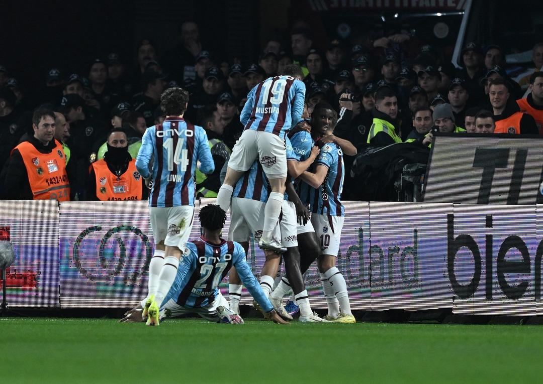 Derbide Fenerbahçe savunmasını yerden yere vurdu! "Sıfır oğlu sıfır" 5