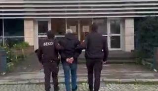 İzmir&rsquo;de polis denetimi! İki h&uuml;k&uuml;ml&uuml; yakalandı