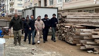 H&uuml;k&uuml;met konağı inşaatında maaş krizi