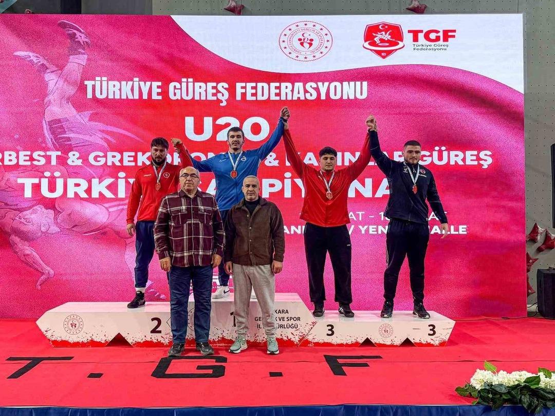 U20 Serbest Güreş Türkiye Şampiyonası’nda sonuncu gün tamamlandı 1