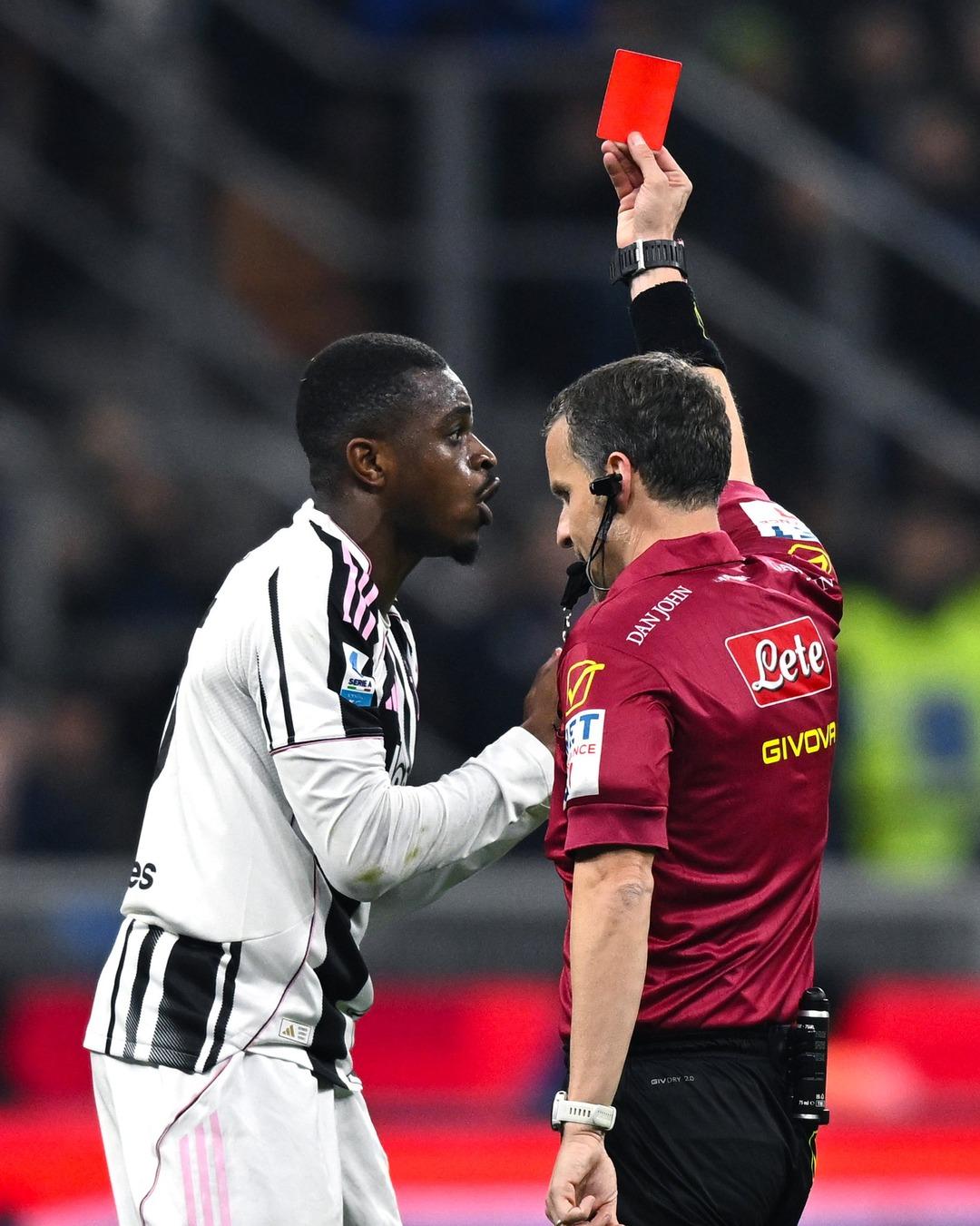 İtalya&rsquo;da T&uuml;rk r&uuml;zgarı: Hakan&rsquo;lı Inter Kenan&rsquo;lı Juventus u 90 da ge&ccedil;ti! Ma&ccedil; sonu ortalık karıştı 2