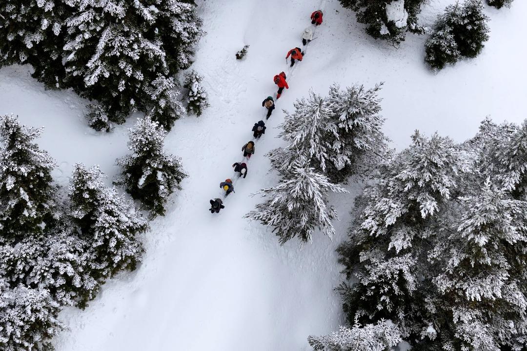 Kar kalınlığı 1.5 metreye ulaştı! İlk defa yapınca "Dağ virüsü" kaptı! 2