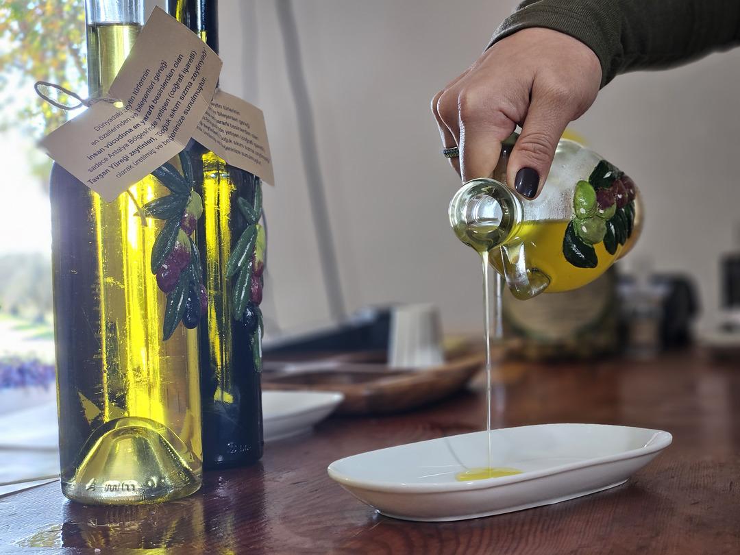 D&uuml;nyanın  en sağlıklı zeytinyağı  se&ccedil;ildi: Kemoterapi kadar etkili!  4