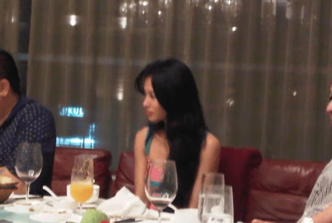 Prens Andrew in o modelle fotoğrafı çıktı! Epstein e fotoğraf gönderilmiş 1