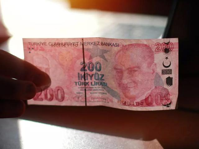 Borcu olanlara %25 kesinti! Hazine destekli tarım ve esnaf kredilerinde yeni şart