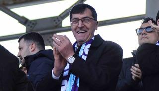 Başkan Ey&uuml;p Kahveci ve Vali Musa Işın&rsquo;dan K&uuml;tahyaspor&rsquo;a tebrik