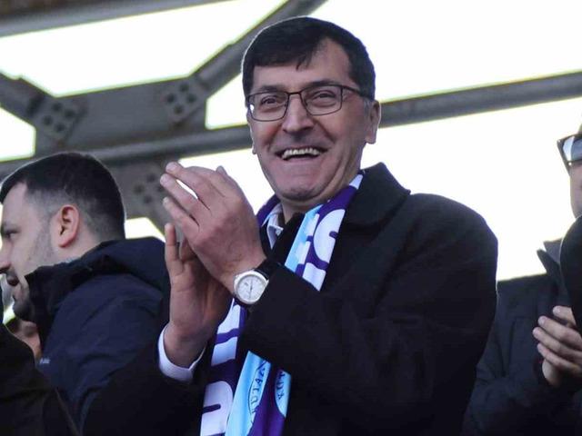 Başkan Ey&uuml;p Kahveci ve Vali Musa Işın&rsquo;dan K&uuml;tahyaspor&rsquo;a tebrik