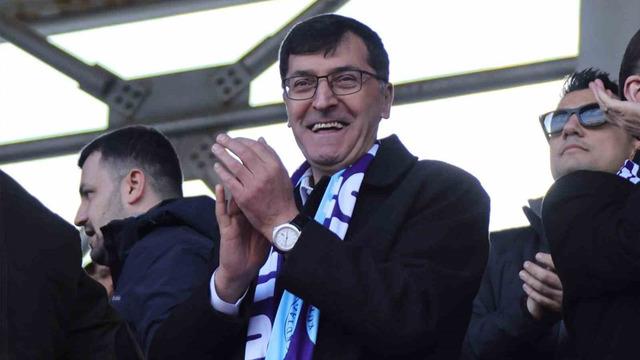 Başkan Eyüp Kahveci ve Vali Musa Işın’dan Kütahyaspor’a tebrik