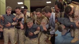 Bakana canlı yayında elektroşok verdiler: Yere yığıldı!