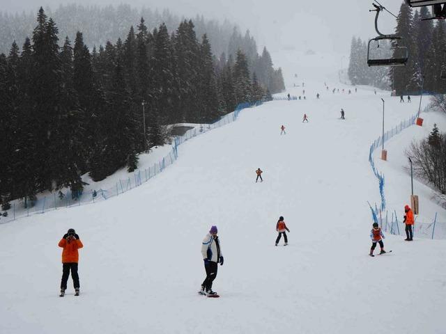 Ilgaz Dağı&rsquo;na kayakseverler akın etti 7