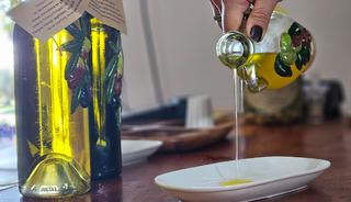 D&uuml;nyanın 'en sağlıklı zeytinyağı' se&ccedil;ildi: Kemoterapi kadar etkili! 