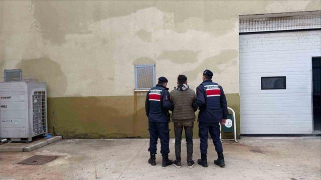 Kesinleşmiş 10&rsquo;ar yıl cezayla aranan 2 şahıs yakalandı 1