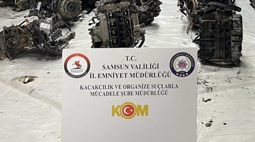 Samsun'da 13 g&uuml;mr&uuml;k ka&ccedil;ağı otomobil motoru ele ge&ccedil;irildi
