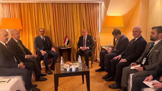 Irak Dışişleri Bakanı Hüseyin, Münih'te MİT Başkanı Kalın ile görüştü