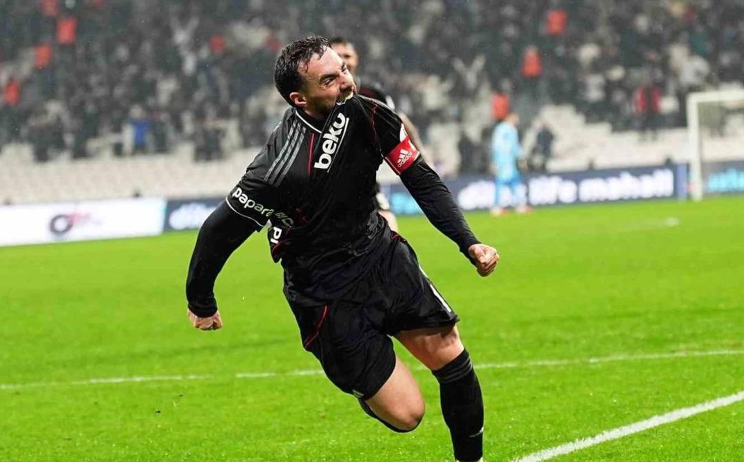 (&Ouml;zet) Rams Başakşehir - Beşiktaş Ma&ccedil;ı &Ouml;zeti ve T&uuml;m &Ouml;nemli Anları 17