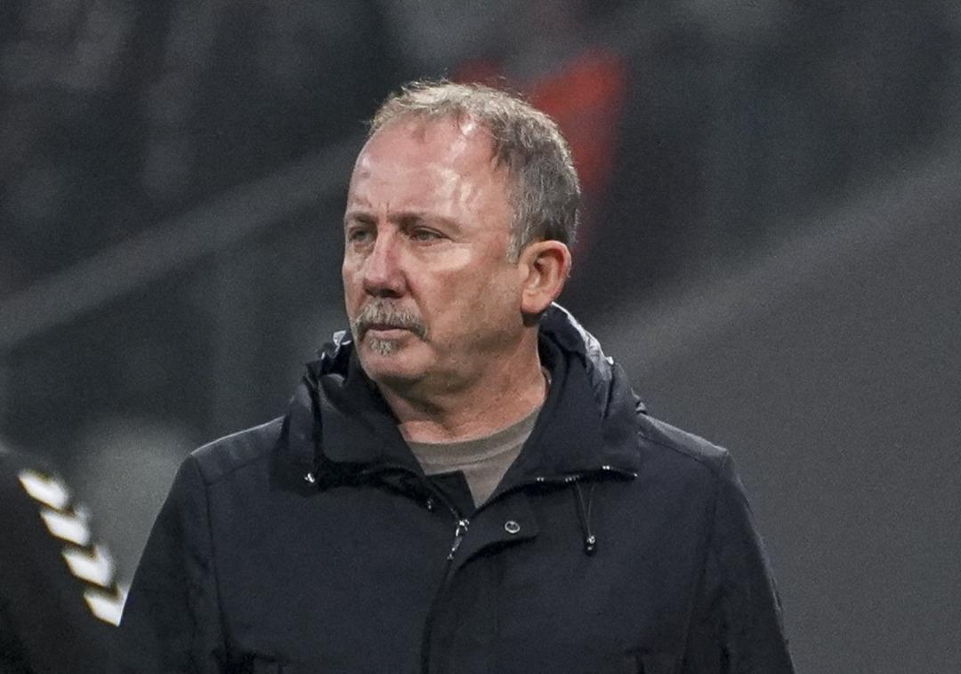 (&Ouml;zet) Rams Başakşehir - Beşiktaş Ma&ccedil;ı &Ouml;zeti ve T&uuml;m &Ouml;nemli Anları 13