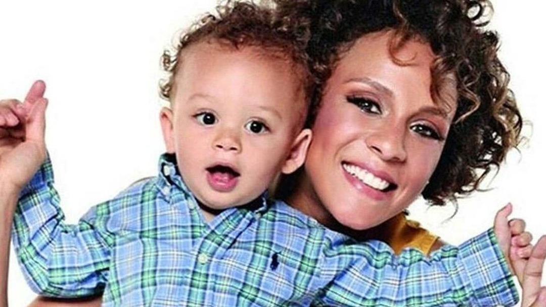 Defne Joy Foster ın annesinden yıllar sonra olay s&ouml;zler: Tolga Karel ve Kerem Altan... 2