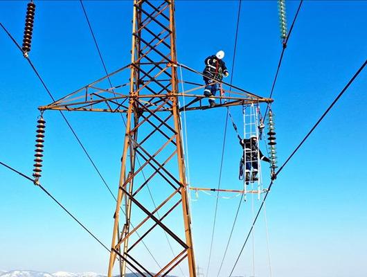 Elektrikte kesinti s&uuml;resi ve sıklığı i&ccedil;in yeni hamle: Tarih verildi